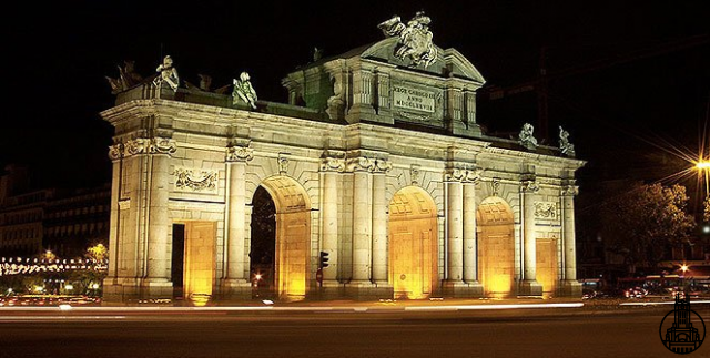 La Historia Oscura de la Puerta de Alcalá