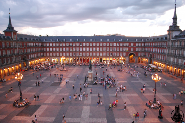 La Plaza Mayor: Testigo de Conspiraciones
